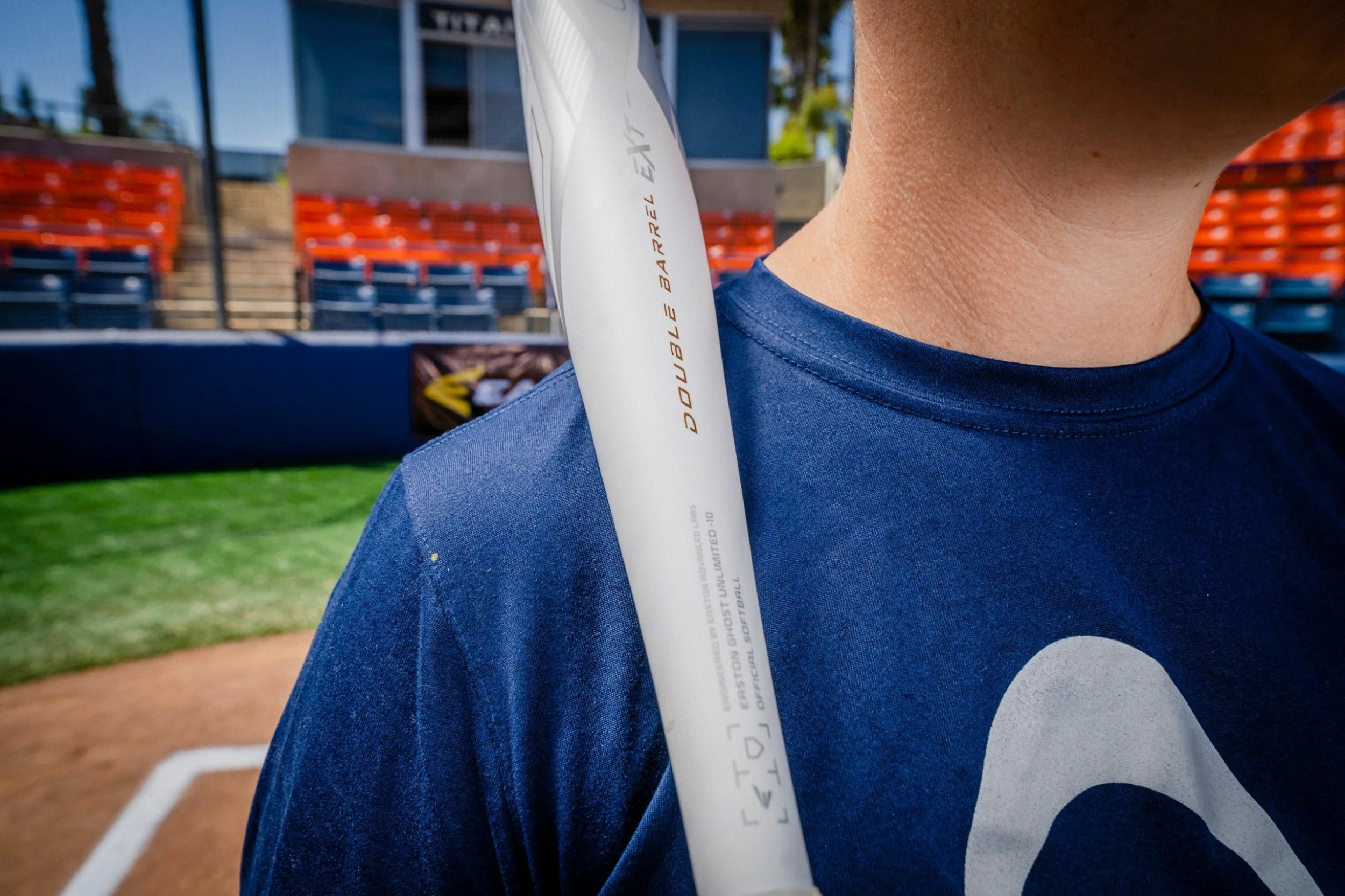 2023 Easton Ghost Unlimited (-10) Fastpitch Softball Bat: FP23GHUL10 7 2023 Easton Ghost Unlimited (-10) Fastpitch Softball Bat: FP23GHUL10 - Image 7