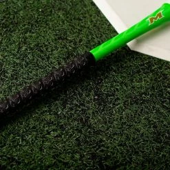 2023 Miken Limited Edition Freak "Lucky" 12.5" USSSA Slowpitch Softball Bat: MSU3FLKL -Slowpitch Softball Bats Sales Store MSU3FLKL Lifestyle 4